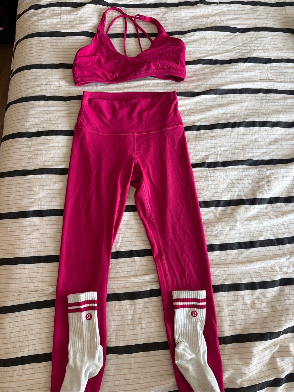 Lululemon High-Waist Leggings, Bra and Socks Bundle in Passionate Pink
